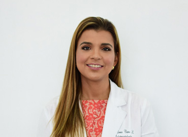 Dra. Lorna Castro